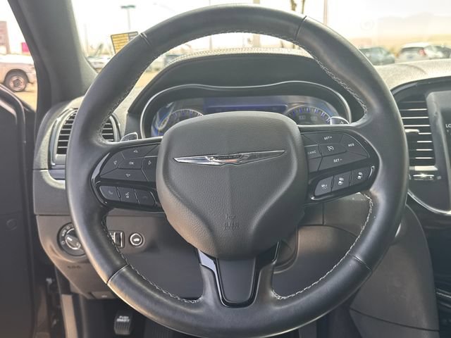 Used 2021 Chrysler 300 S w/ S Model Appearance Package RWD image 14
