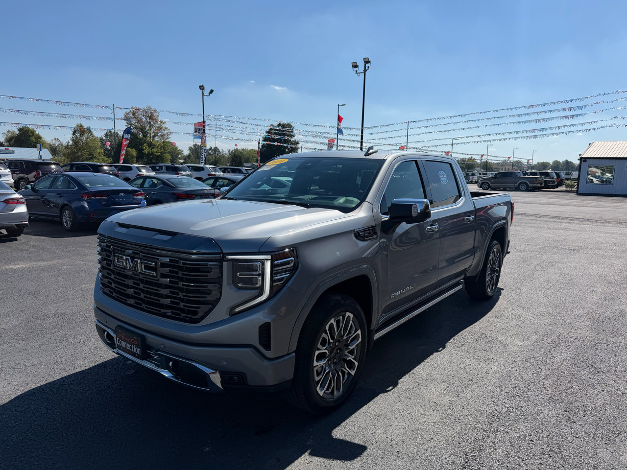Used 2024 GMC Sierra 1500 Denali Ultimate image 11