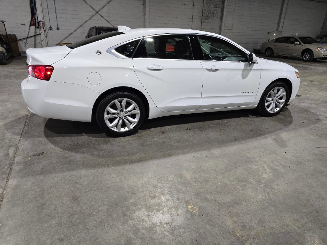 Used 2019 Chevrolet Impala LT image 15