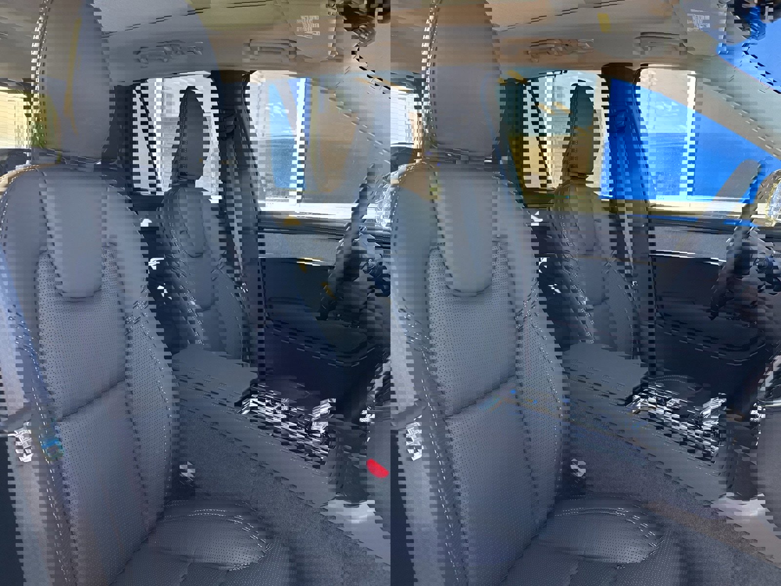 New 2026 Volvo XC90 T8 Ultra image 15