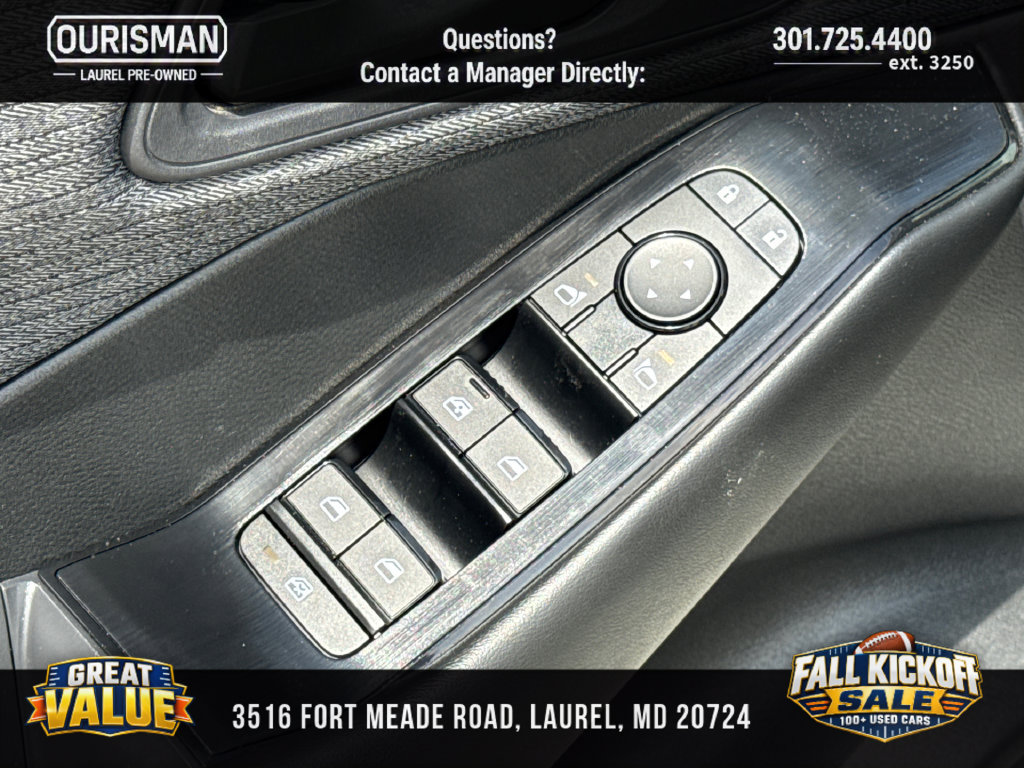 Used 2023 Nissan Rogue S AWD/4WD image 8
