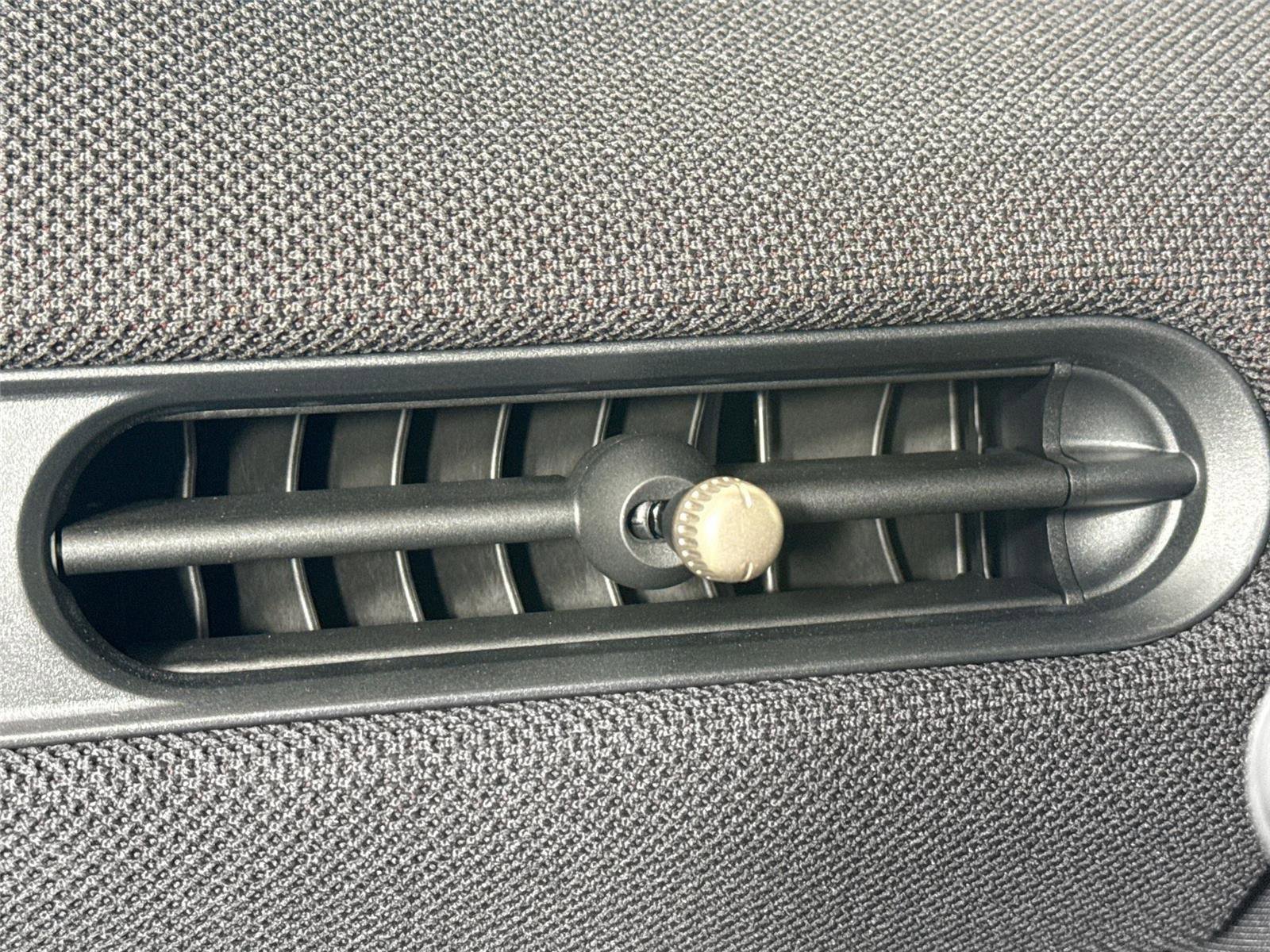 Used 2025 MINI Cooper S image 16