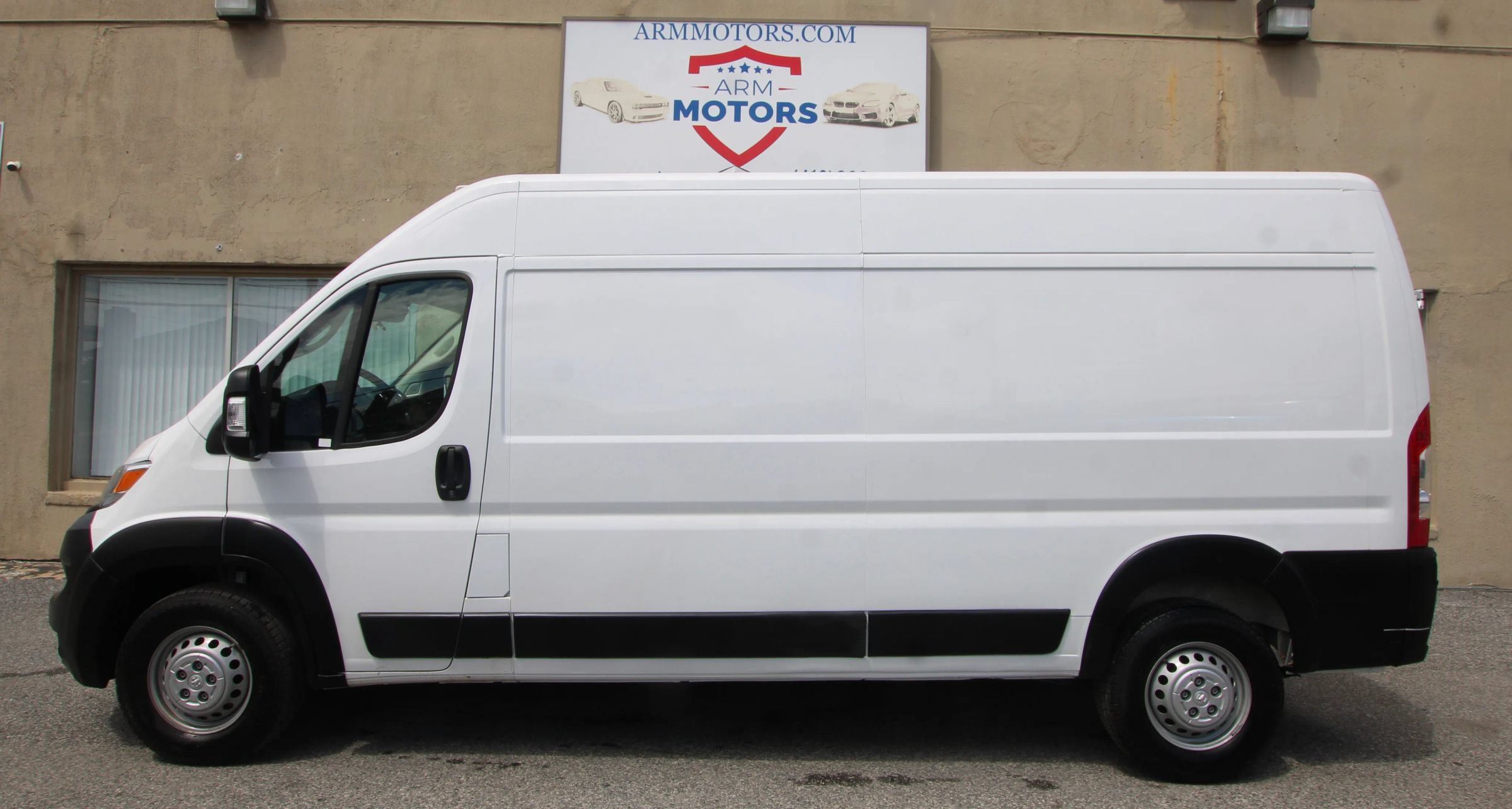 Used 2025 RAM ProMaster 2500 w/ Convenience Group FWD image 5