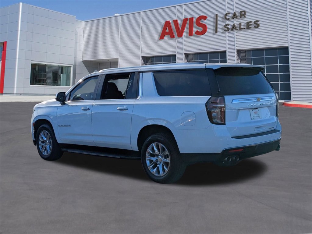 Used 2023 Chevrolet Suburban Premier image 3