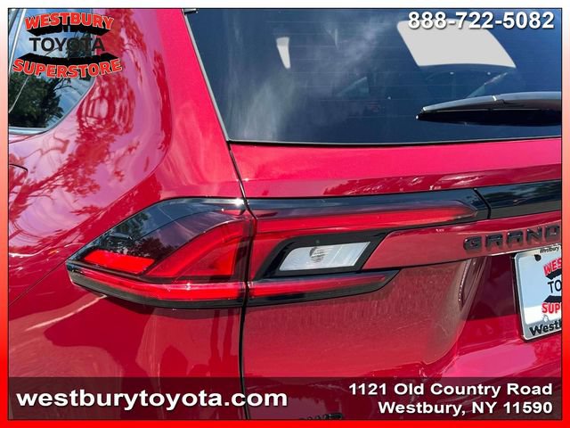 Used 2026 Toyota Grand Highlander AWD image 14