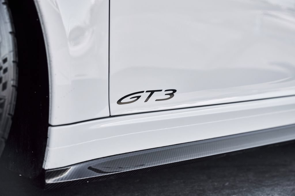 Used 2018 Porsche 911 GT3 RWD image 9