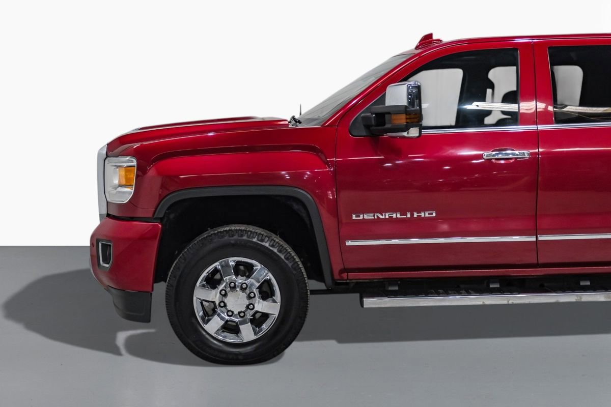Used 2018 GMC Sierra 3500 Denali w/ Duramax Plus Package image 10