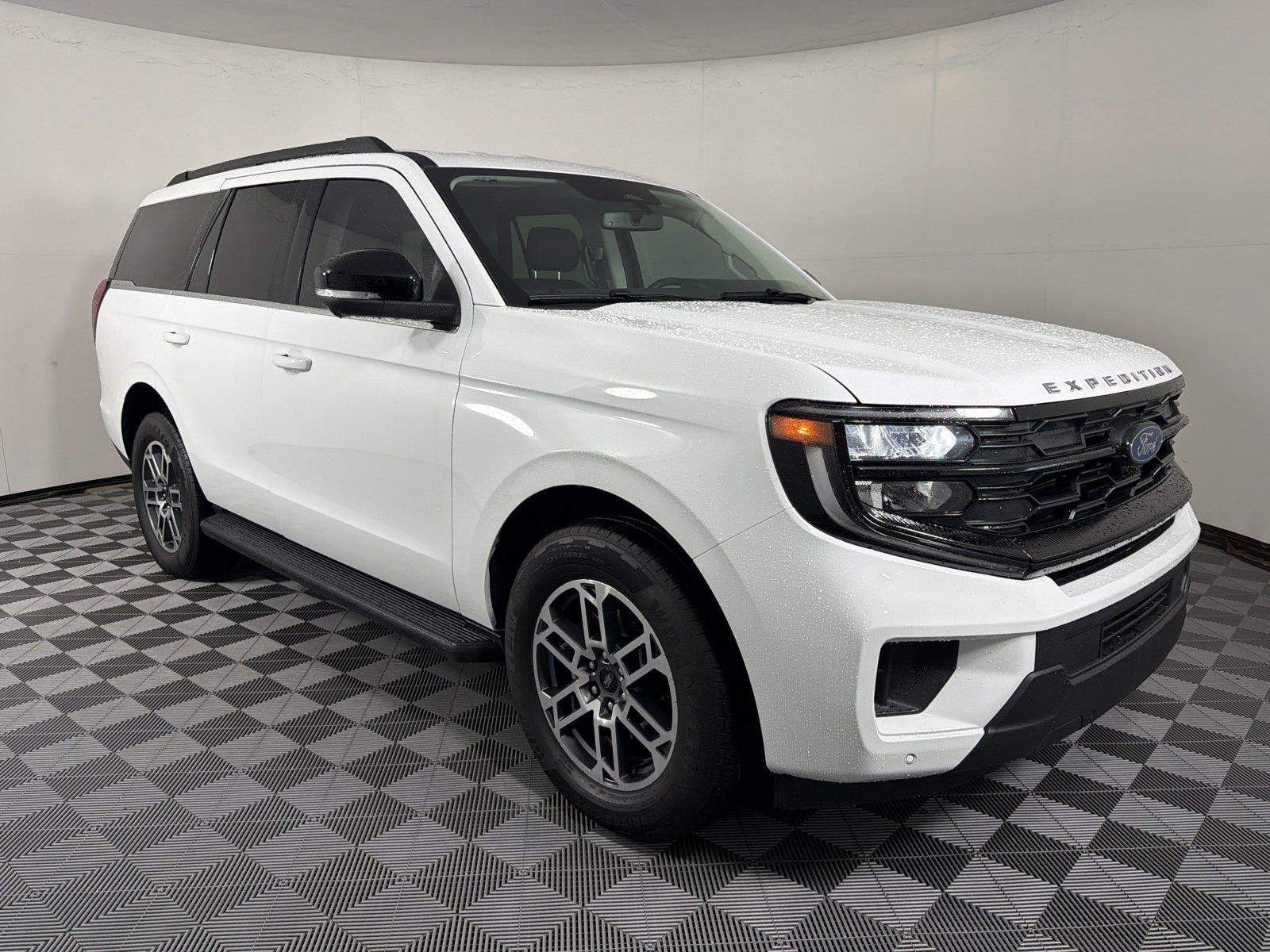 Used 2026 Ford Expedition Active