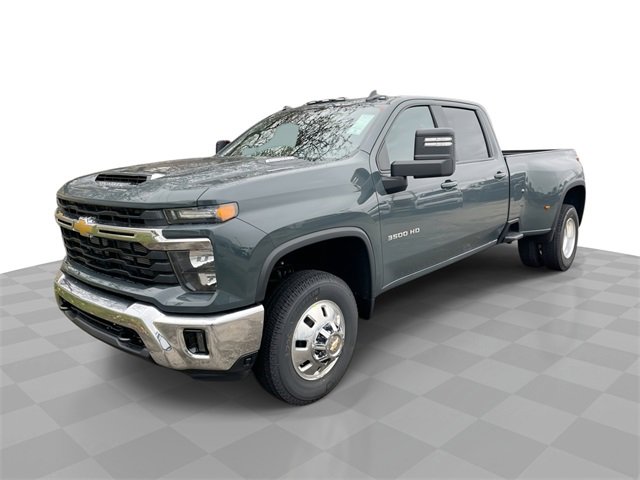 New 2026 Chevrolet Silverado 3500 LT