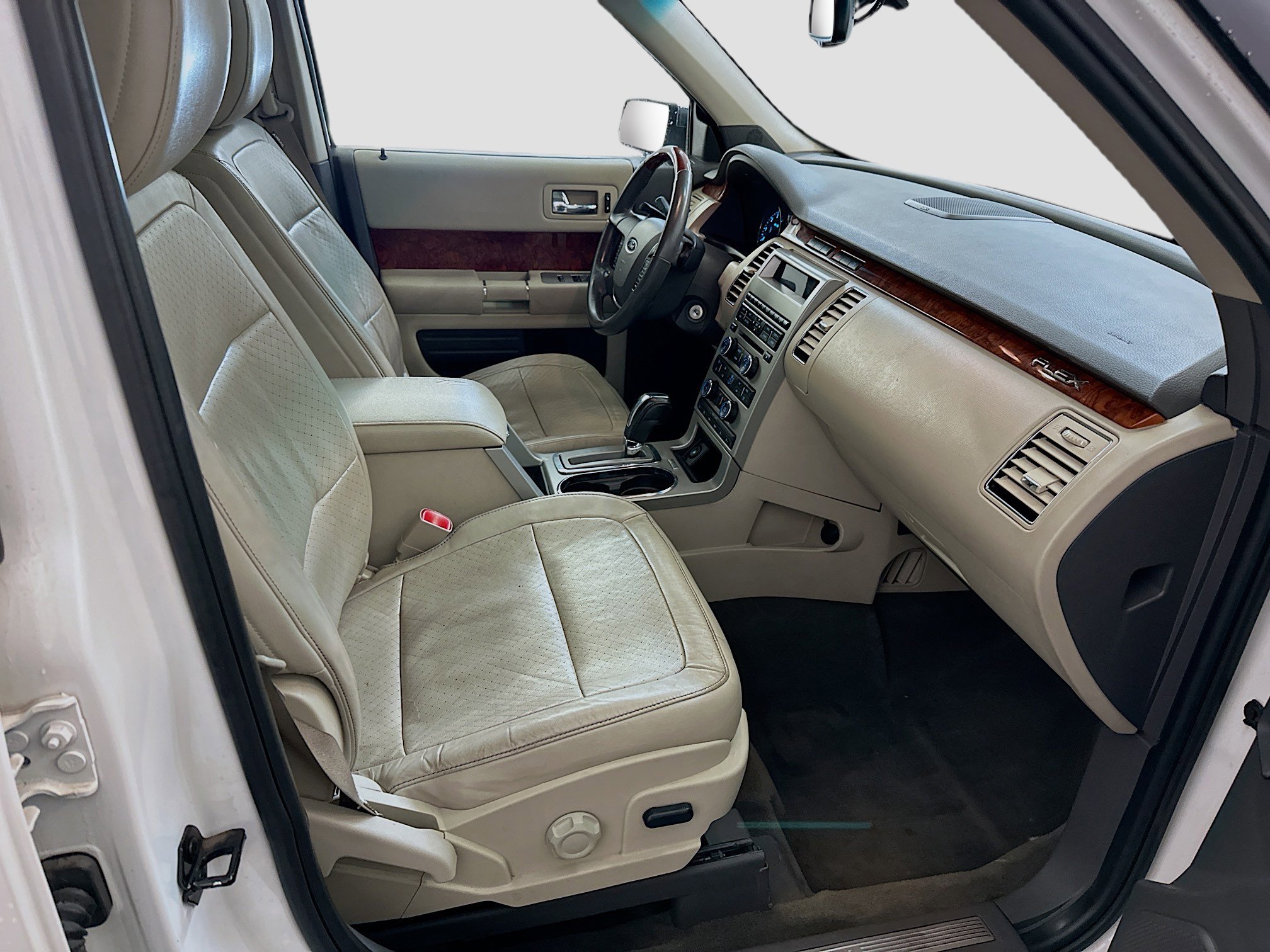 Used 2012 Ford Flex Limited w/ Equipment Group Order Code image 33