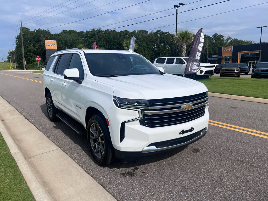 Used 2024 Chevrolet Tahoe LT w/ Luxury Package