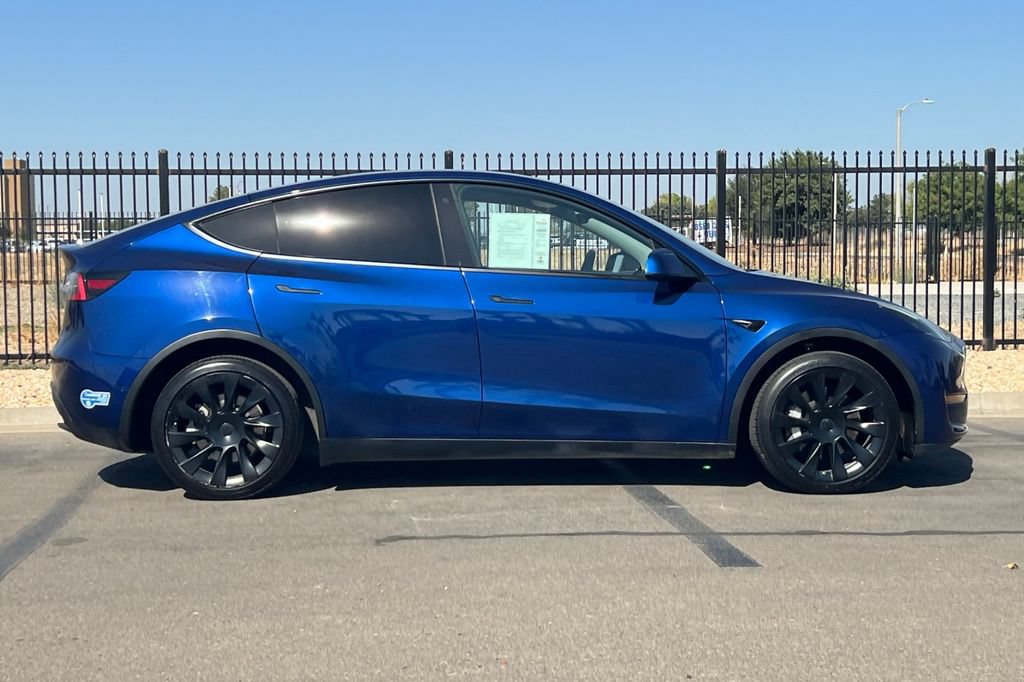 Used 2020 Tesla Model Y Long Range AWD/4WD image 3