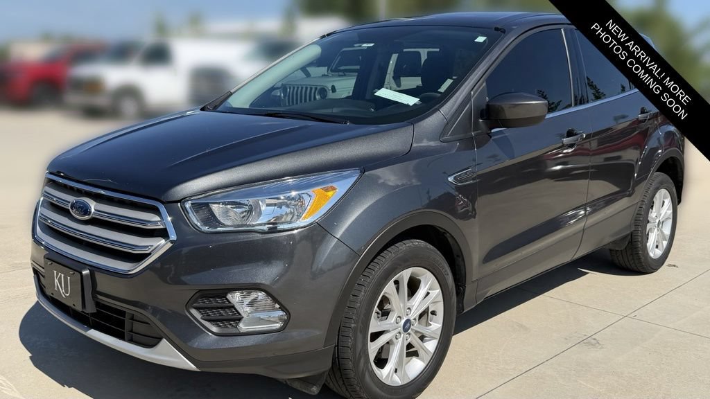 Used 2019 Ford Escape SE