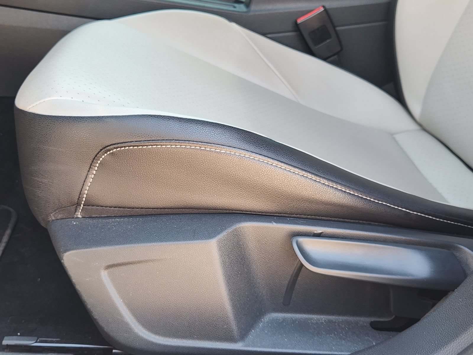 Used 2019 Volkswagen Jetta R-Line FWD image 27