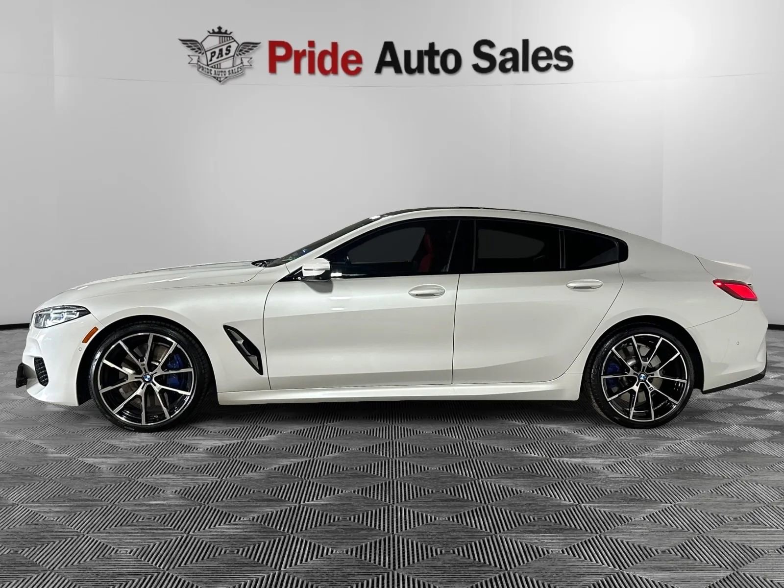 Used 2021 BMW 840i Gran Coupe xDrive w/ M Sport Package AWD/4WD image 5