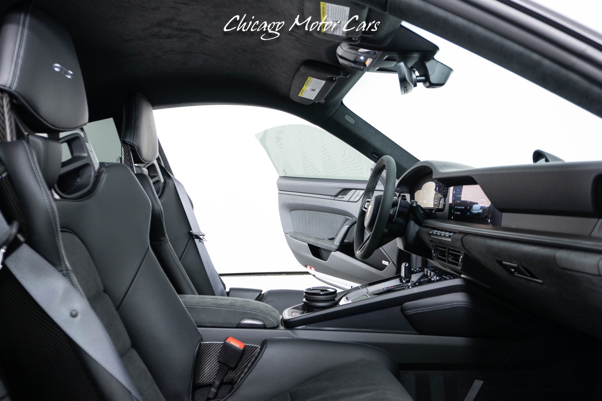 Used 2026 Porsche 911 GTS image 33