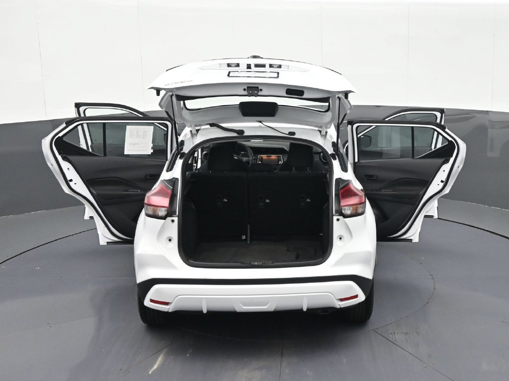 Used 2024 Nissan Kicks S FWD image 34