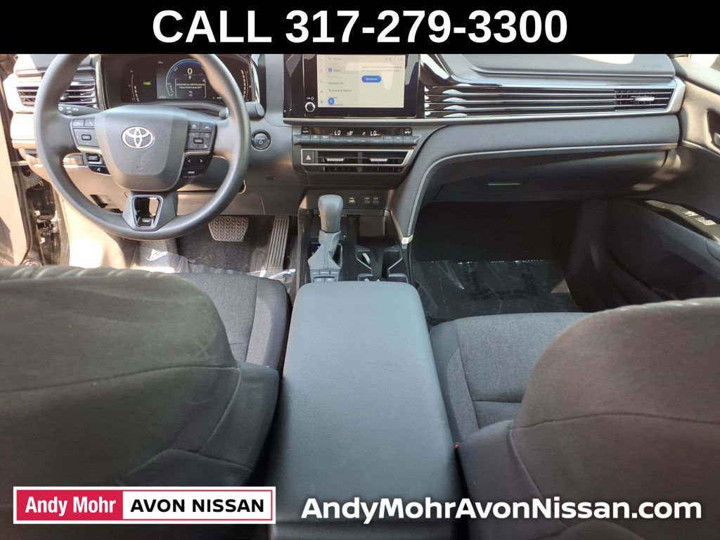 Used 2025 Toyota Camry LE FWD image 41