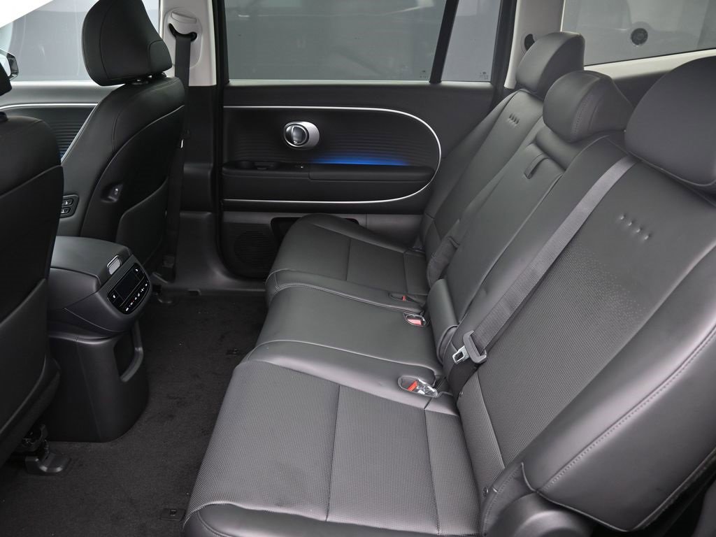 New 2026 Hyundai Ioniq 9 SEL image 11