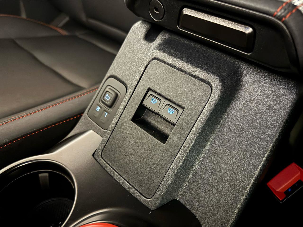 Used 2025 Ford Bronco Stroppe Edition image 28