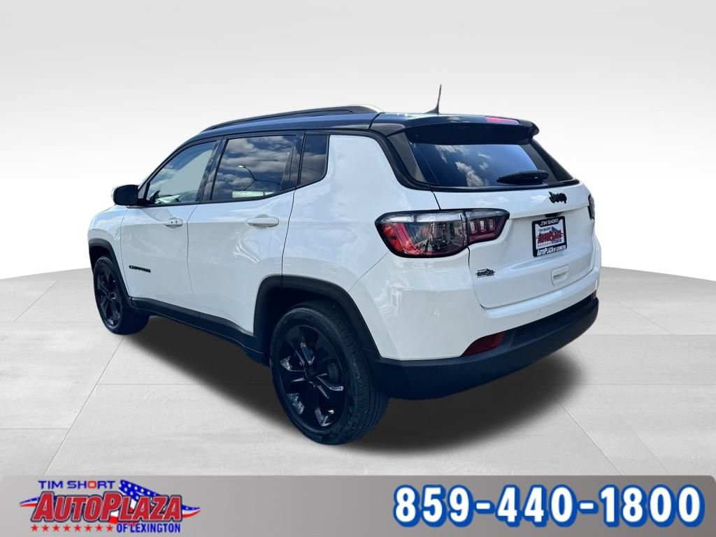 Used 2021 Jeep Compass Latitude FWD image 2