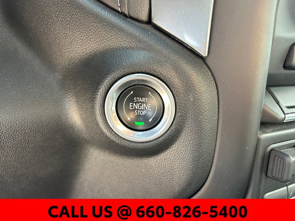 Used 2019 Chevrolet Silverado 1500 LTZ w/ LTZ Convenience Package AWD/4WD image 20