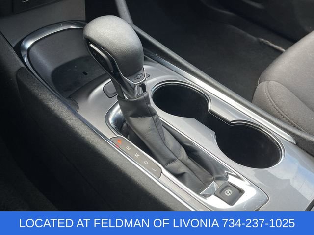 Used 2023 Chevrolet Malibu LT image 15