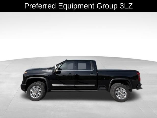 Certified 2024 Chevrolet Silverado 2500 High Country w/ High Country Premium Package AWD/4WD image 4