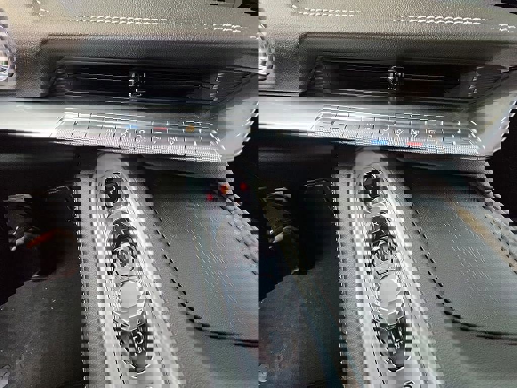 Used 2026 Chevrolet Corvette Stingray Coupe w/ 1LT image 17