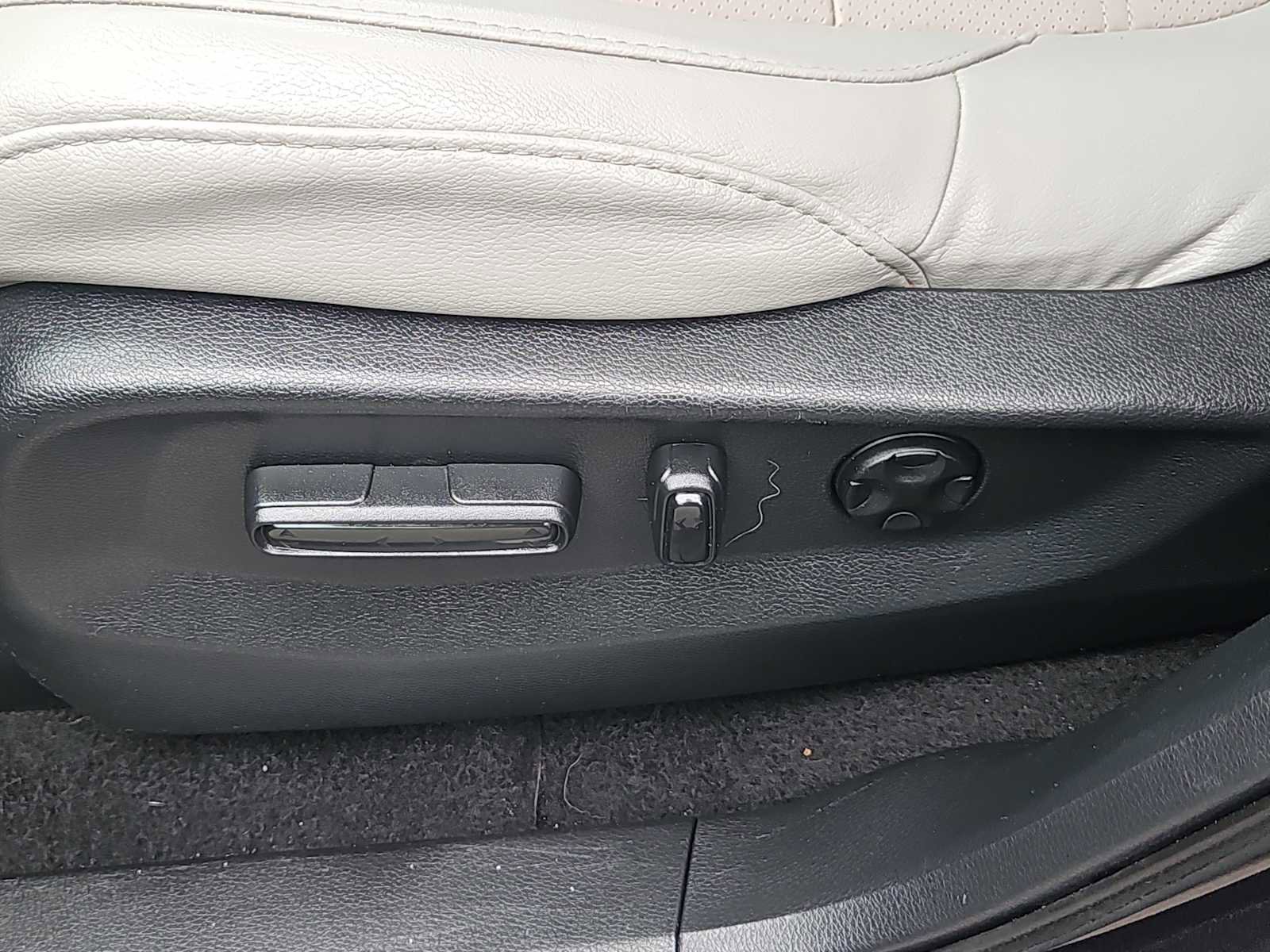 Used 2018 Honda CR-V EX-L image 15