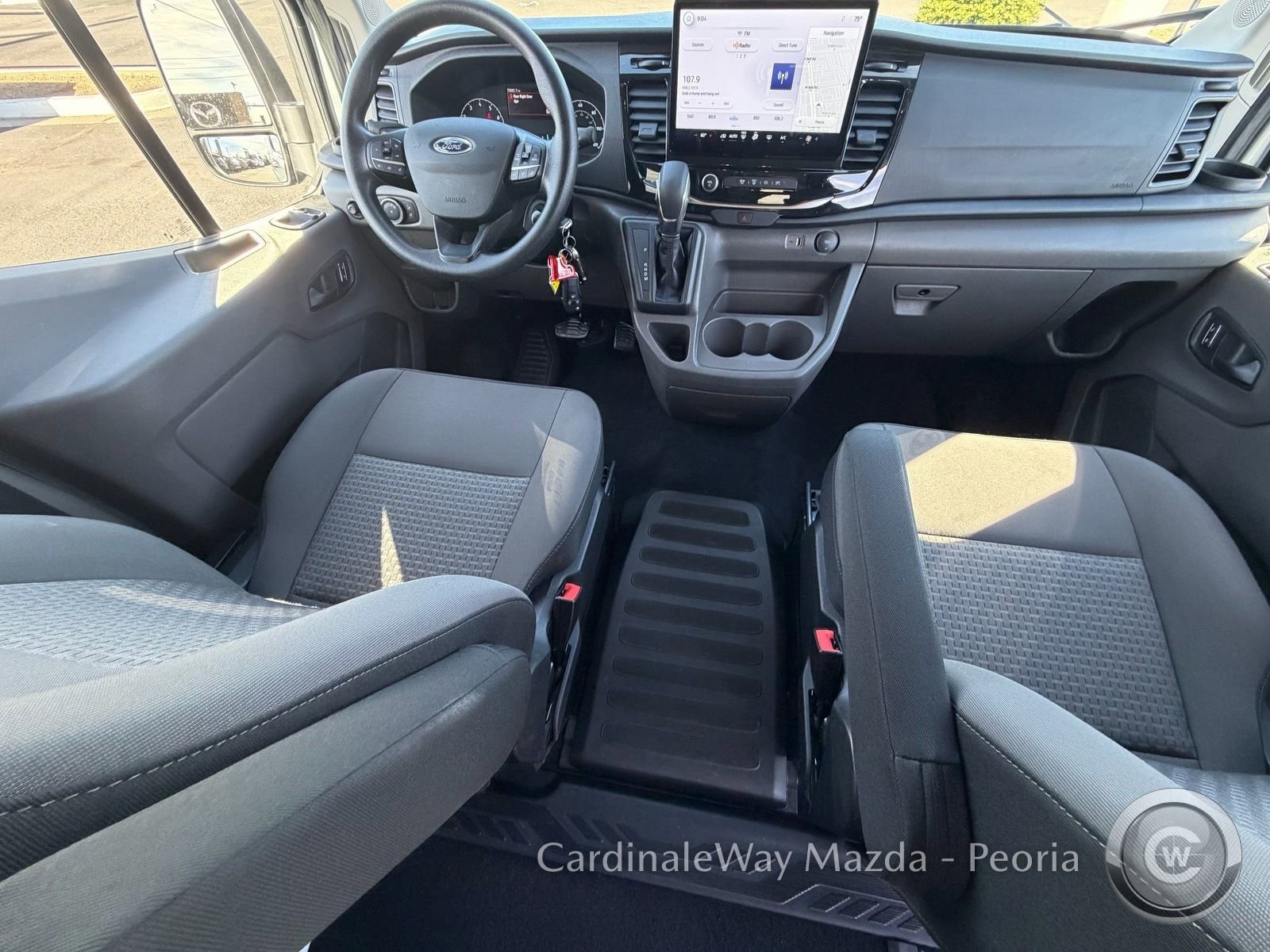 Used 2024 Ford Transit 350 XLT image 27