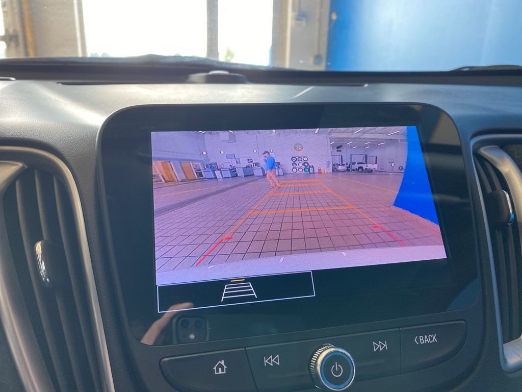 Certified 2025 Chevrolet Malibu LT video 3