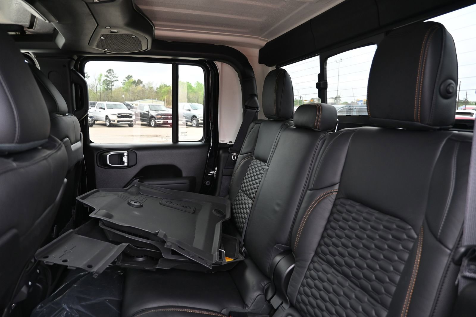 New 2026 Jeep Gladiator Mojave image 20