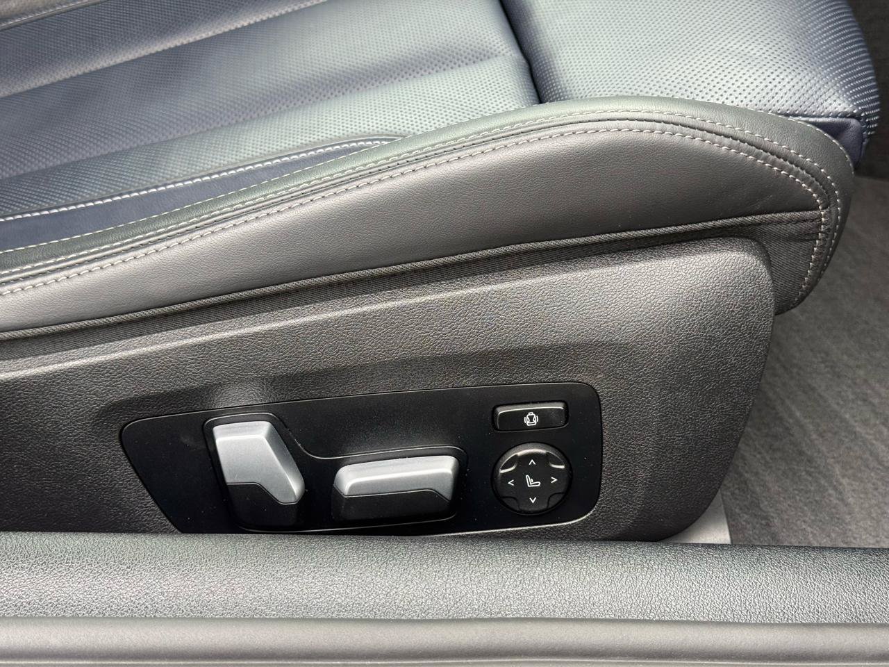 Used 2022 BMW 840i Coupe RWD image 24