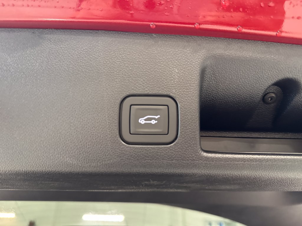 New 2025 Chevrolet Equinox EV RS w/ Active Safety Package 3 AWD/4WD image 40