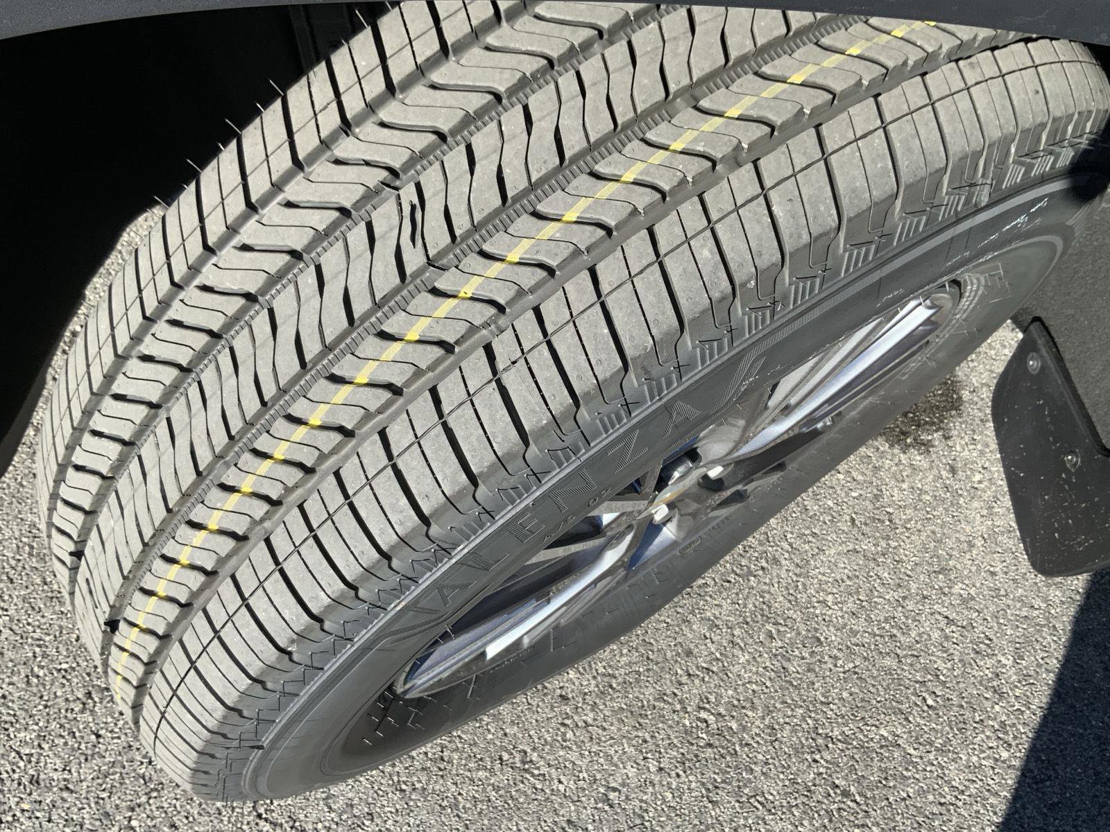 New 2026 Chevrolet Traverse LT w/ Driver Confidence Package image 22