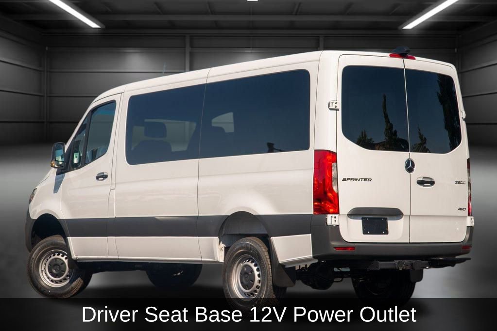 Used 2025 Mercedes-Benz Sprinter 144 Cargo image 9