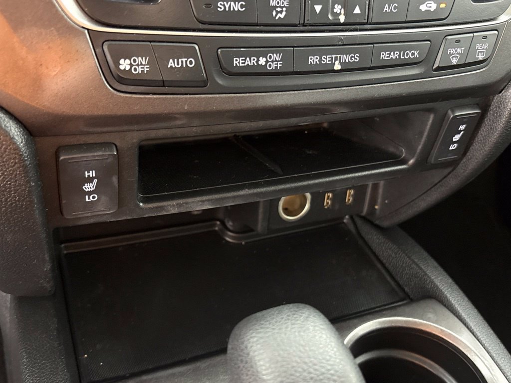 Used 2017 Honda Pilot EX-L image 39