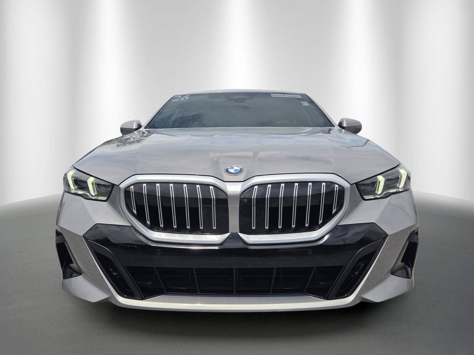 Used 2026 BMW 530i w/ M Sport Package RWD image 2