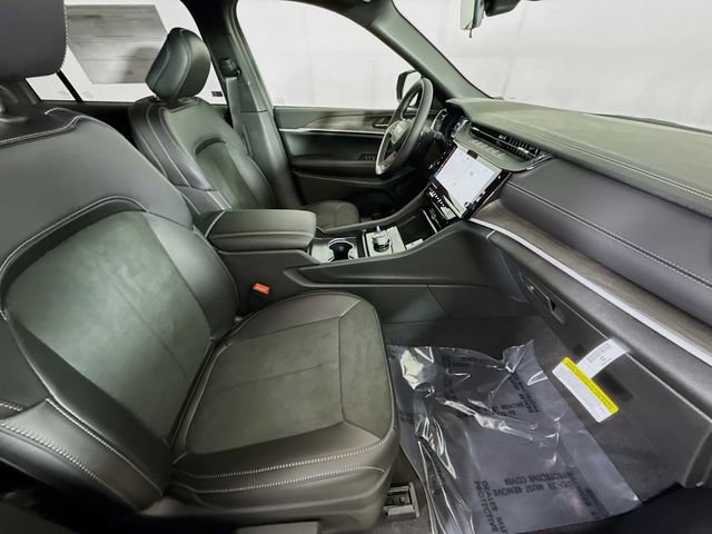 New 2026 Jeep Grand Cherokee L 4WD image 27