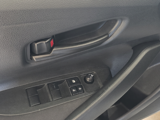 Used 2026 Toyota Corolla LE FWD image 11