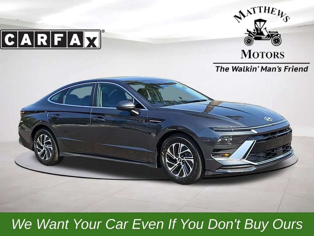 Used 2026 Hyundai Sonata Blue FWD image 1