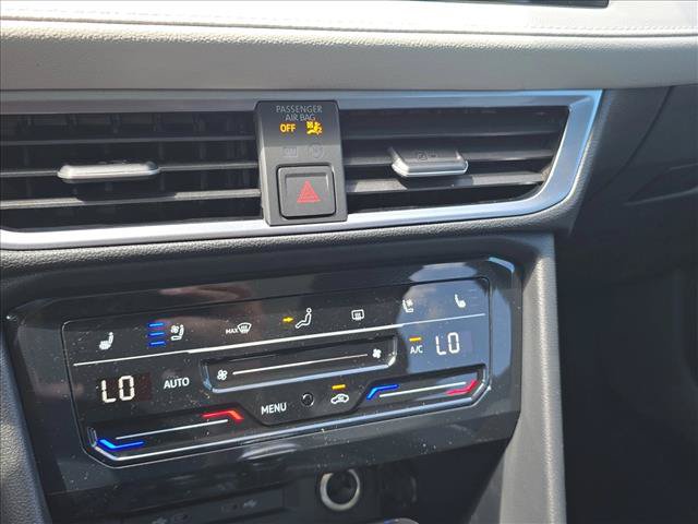 New 2026 Volkswagen Taos SEL AWD/4WD image 17