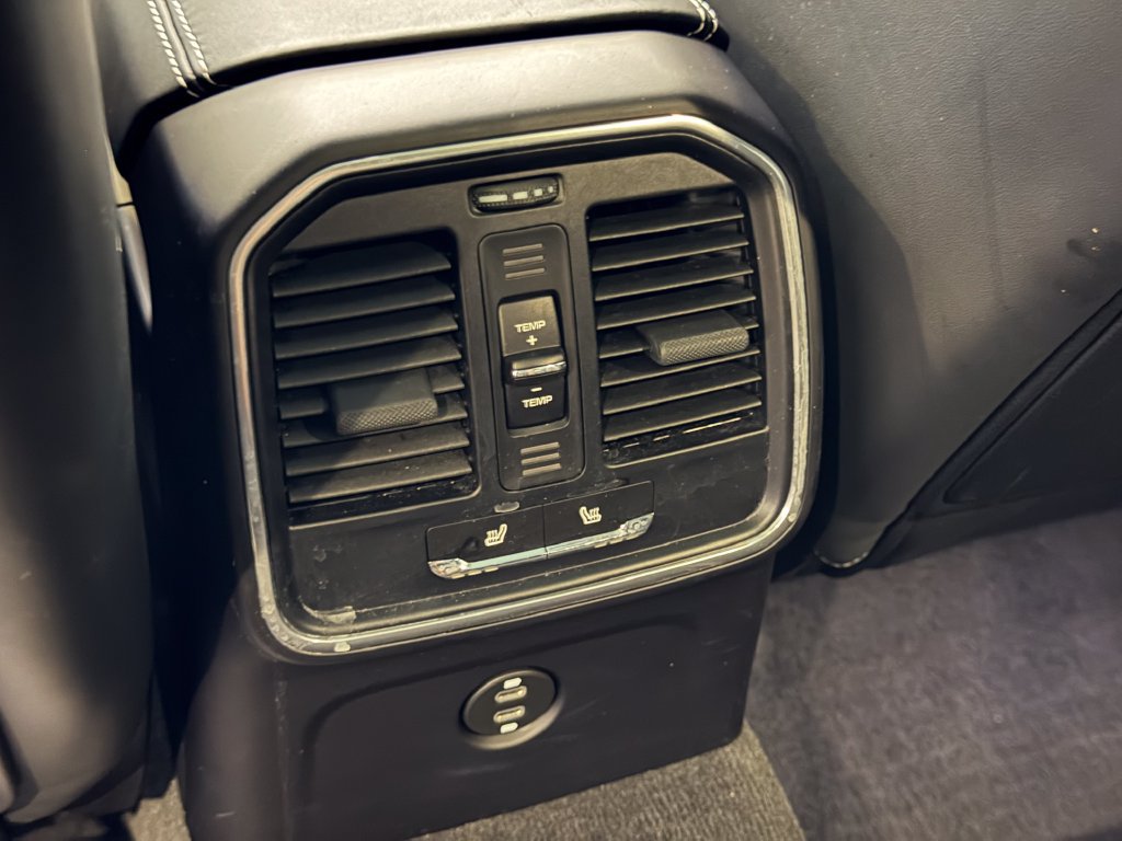 Certified 2023 Porsche Macan GTS AWD/4WD image 24