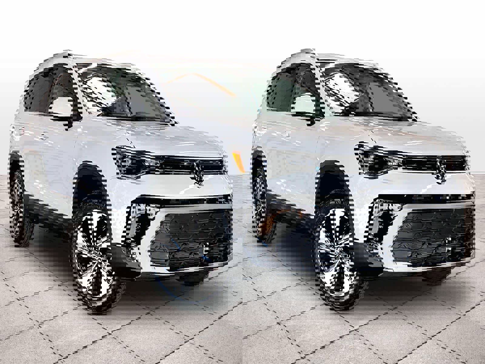 New 2026 Volkswagen Taos SE image 2