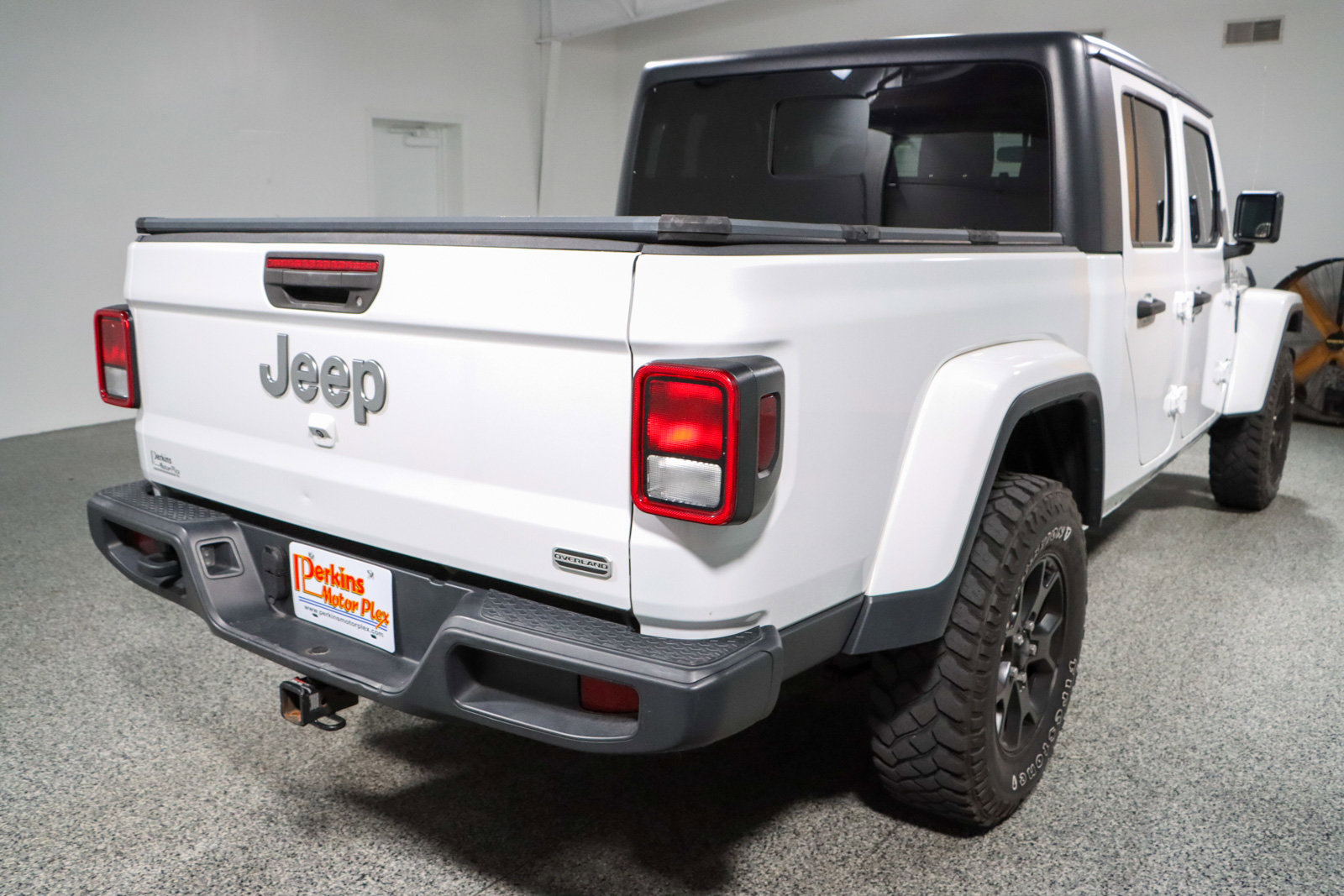 Used 2020 Jeep Gladiator Overland image 7