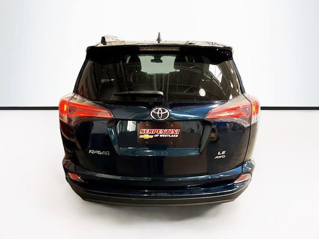Used 2018 Toyota RAV4 LE w/ All Weather Liner Package AWD/4WD image 7