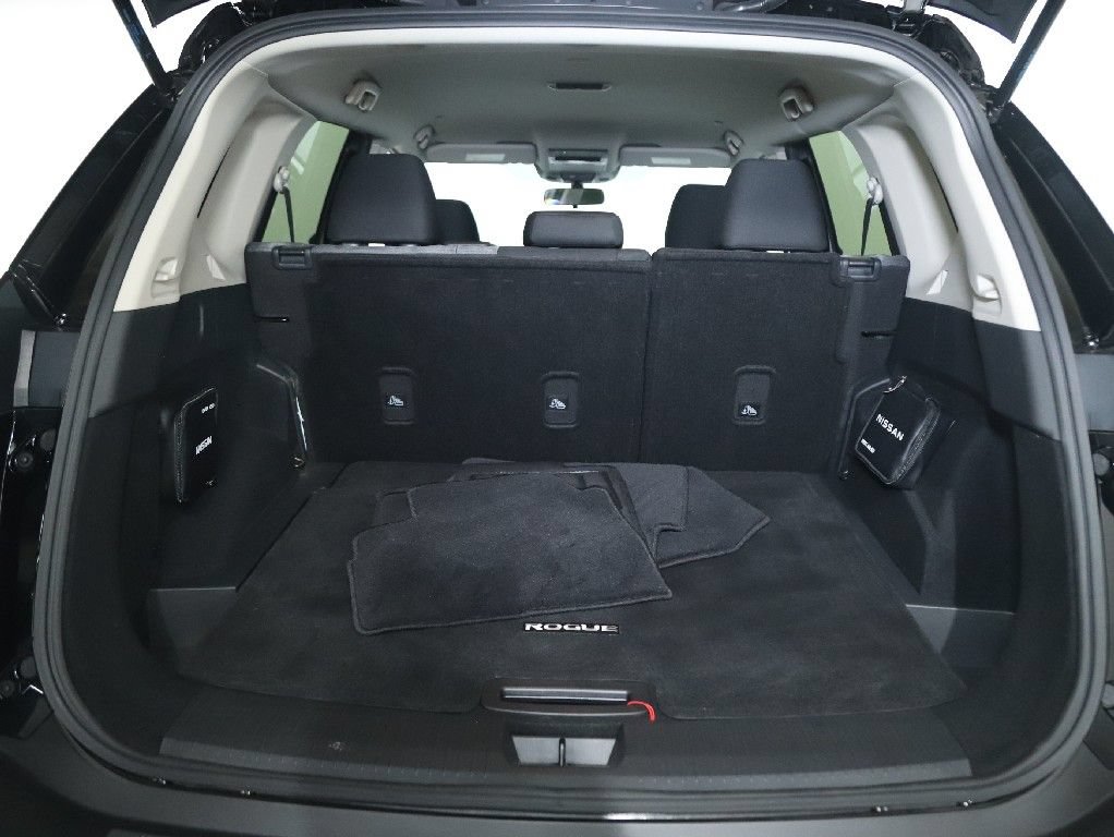 Certified 2023 Nissan Rogue SV AWD/4WD image 29