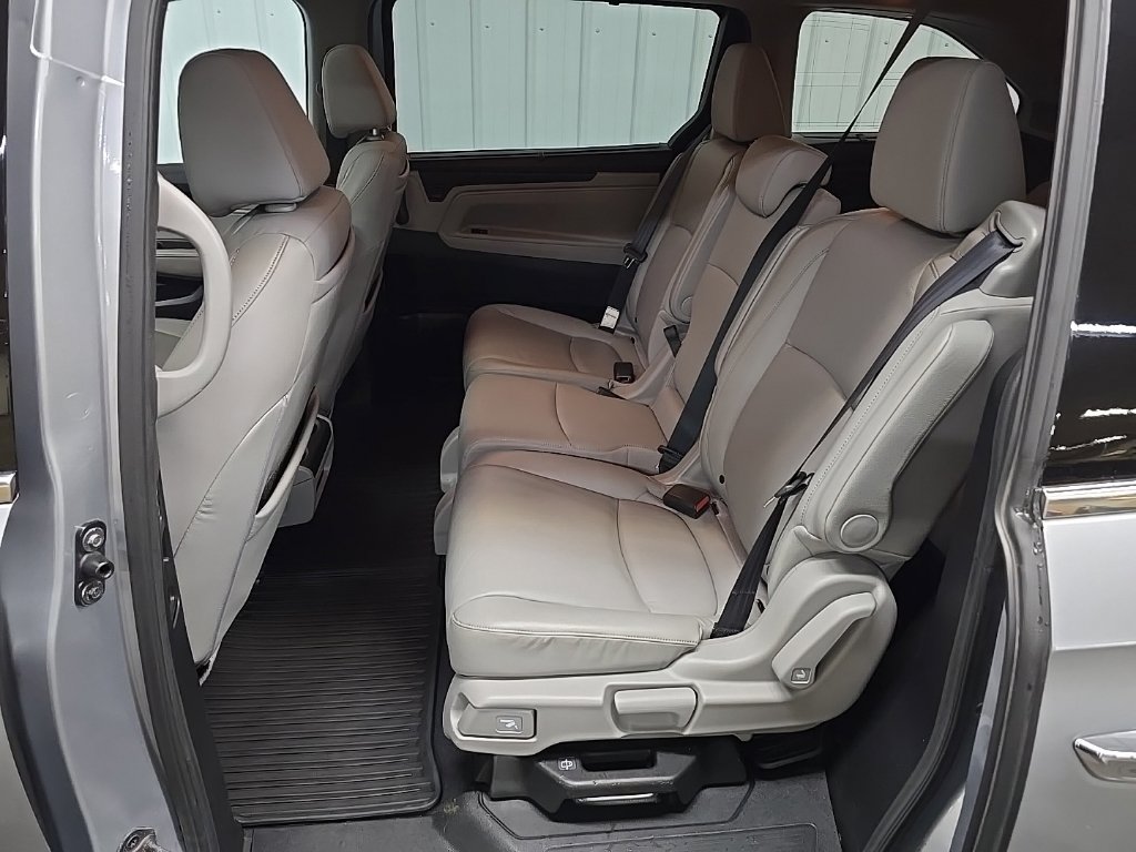 Used 2018 Honda Odyssey Elite image 32