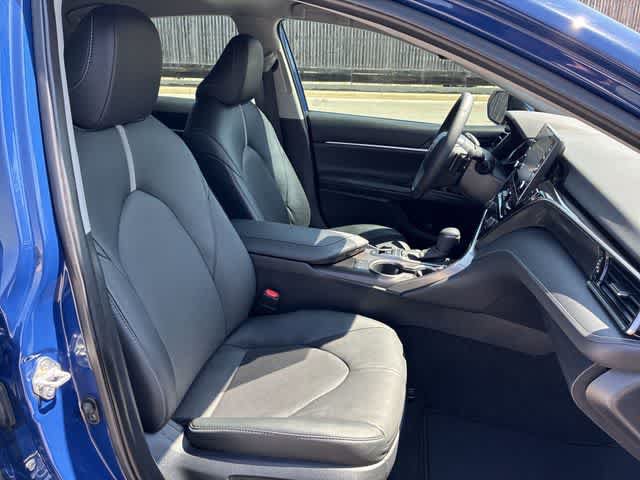 Used 2023 Toyota Camry XSE FWD image 22